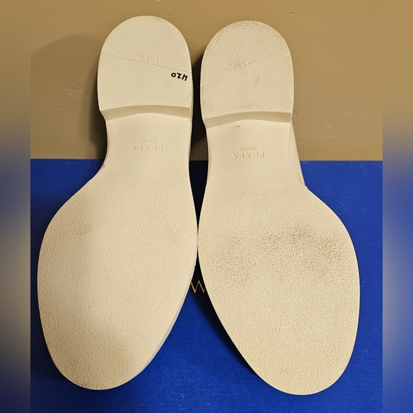 Prada Patent Leather Loafers in Ivory Off White - Picture 4 of 7